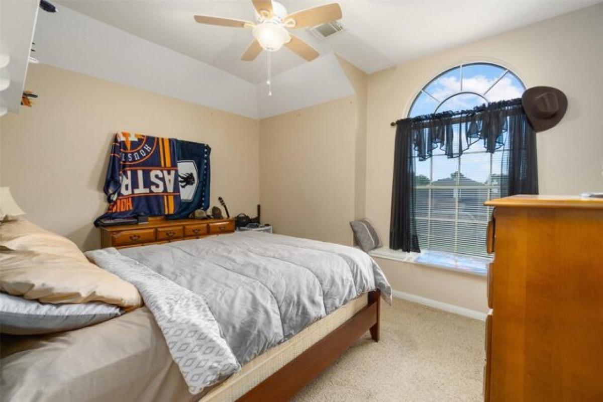 Picture of Home For Sale in League City, Texas, United States