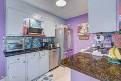 Home For Sale in Carolina Beach, North Carolina