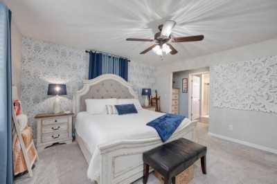 Home For Sale in Adams, Tennessee