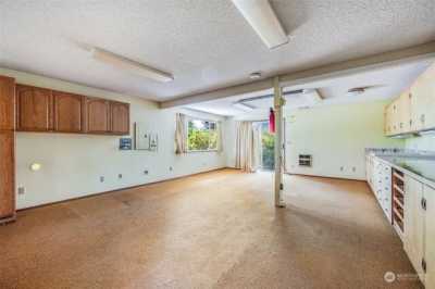 Home For Sale in Lakewood, Washington