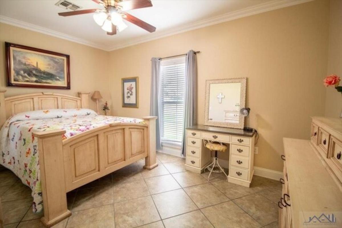 Picture of Home For Sale in Thibodaux, Louisiana, United States