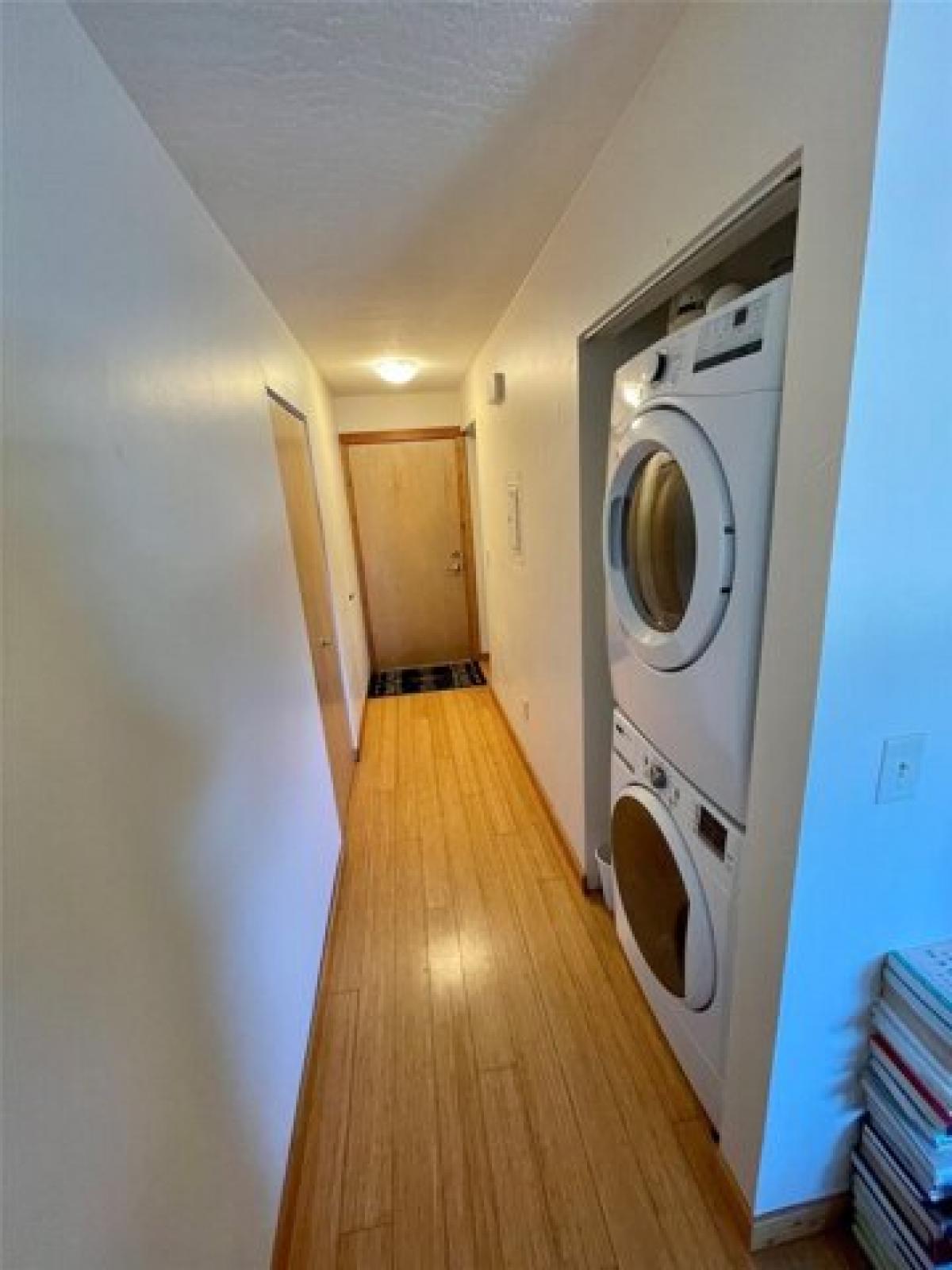 Picture of Home For Sale in Missoula, Montana, United States