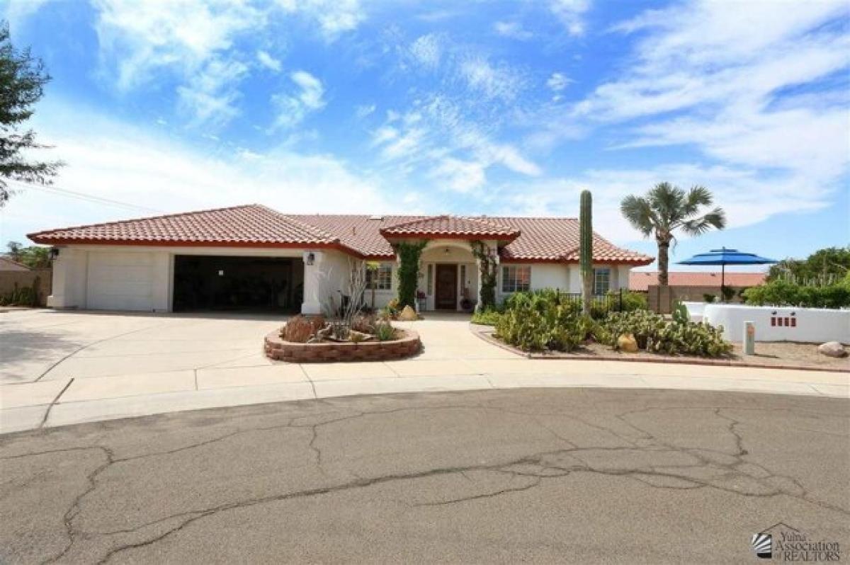 Picture of Home For Sale in Yuma, Arizona, United States