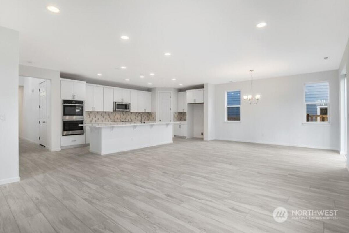 Picture of Home For Sale in Marysville, Washington, United States