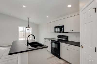 Home For Sale in Caldwell, Idaho