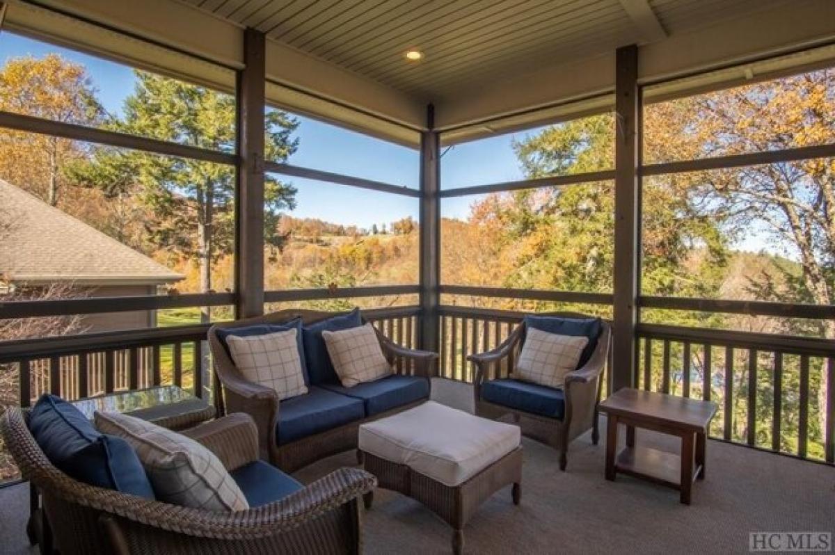 Picture of Home For Sale in Highlands, North Carolina, United States