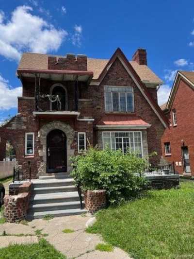 Home For Rent in Detroit, Michigan
