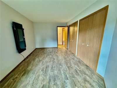 Home For Sale in Burnsville, Minnesota