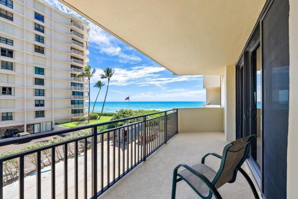 Picture of Home For Sale in Riviera Beach, Florida, United States