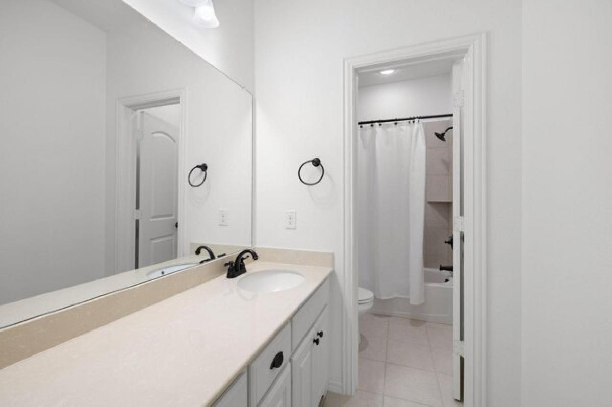 Picture of Home For Sale in Frisco, Texas, United States