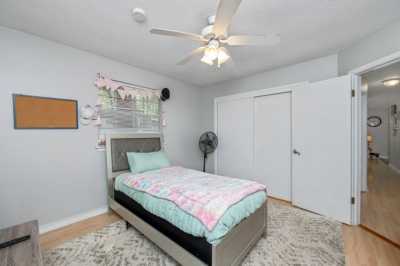 Home For Sale in Crestview, Florida