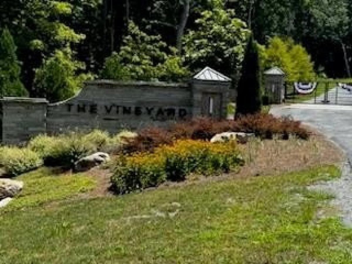 Picture of Residential Land For Sale in Talking Rock, Georgia, United States