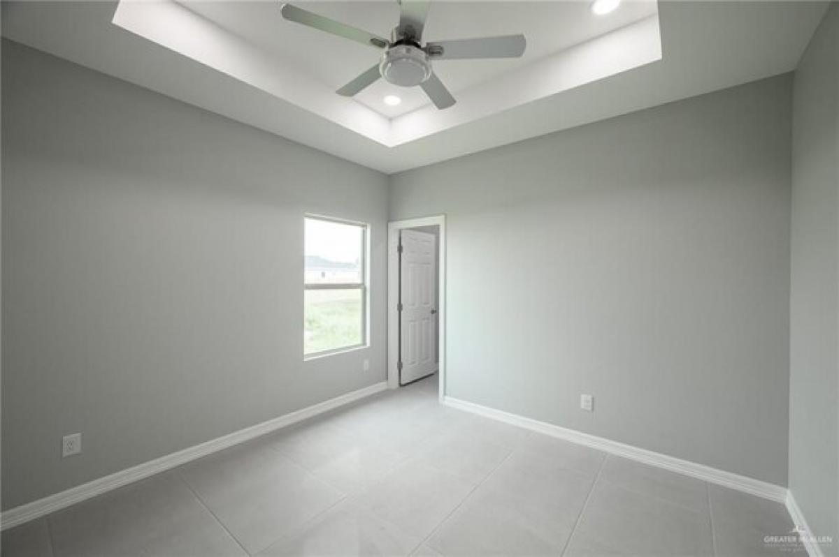 Picture of Home For Sale in La Feria, Texas, United States