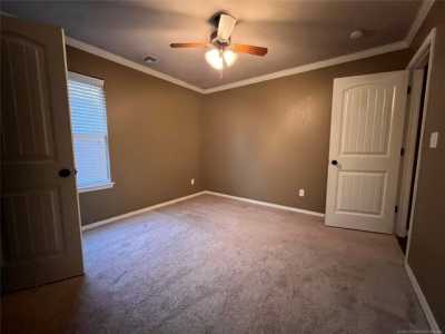 Home For Sale in Jenks, Oklahoma