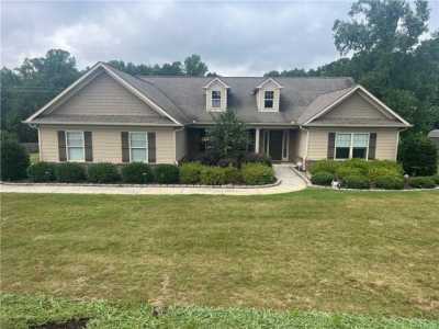 Home For Sale in Jefferson, Georgia