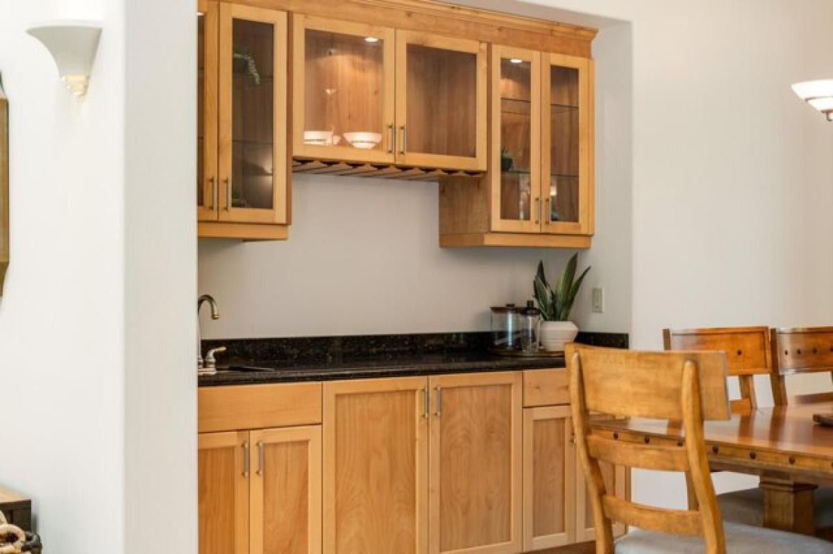 Picture of Home For Sale in Redmond, Oregon, United States