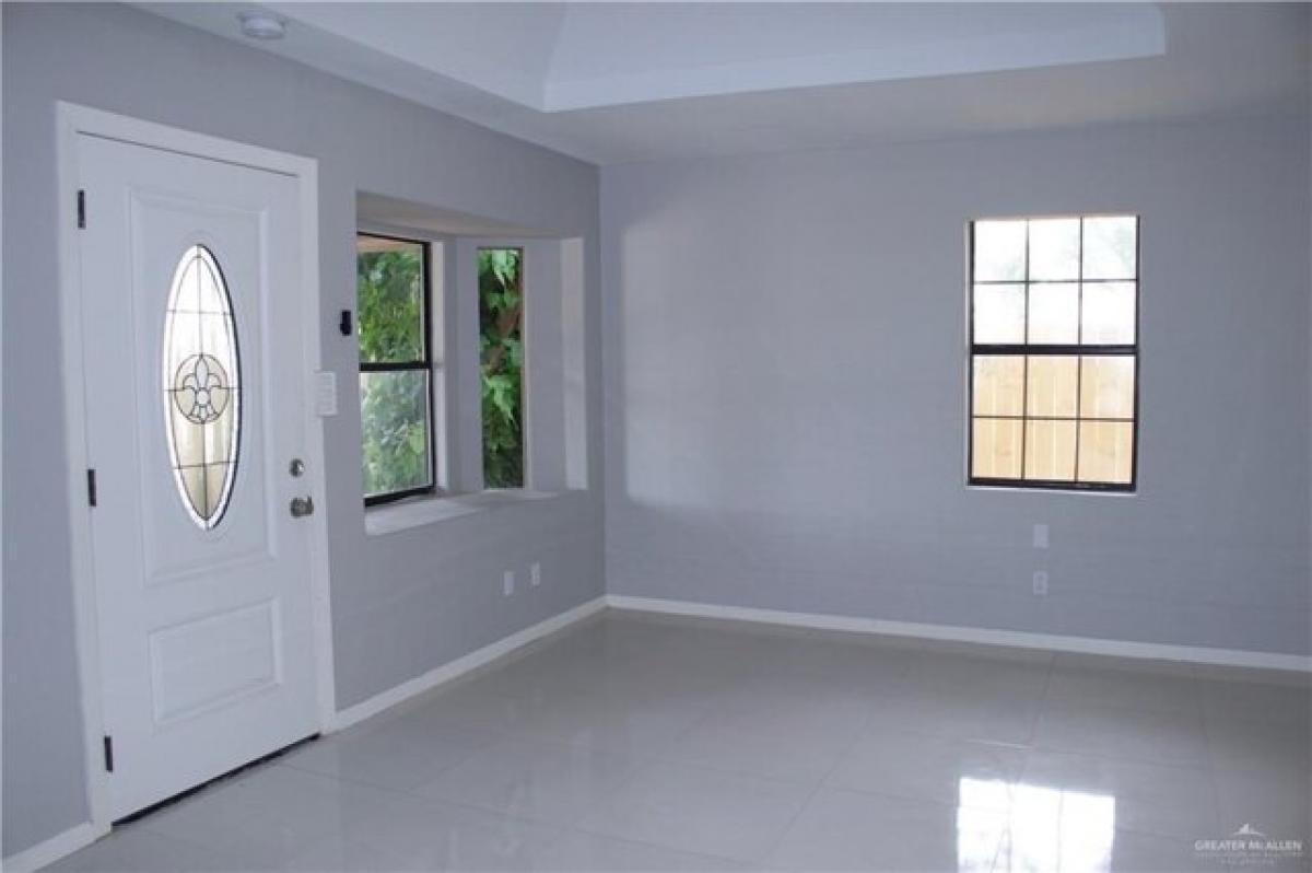 Picture of Home For Sale in Weslaco, Texas, United States