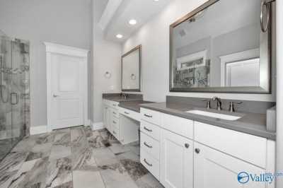 Home For Sale in Huntsville, Alabama