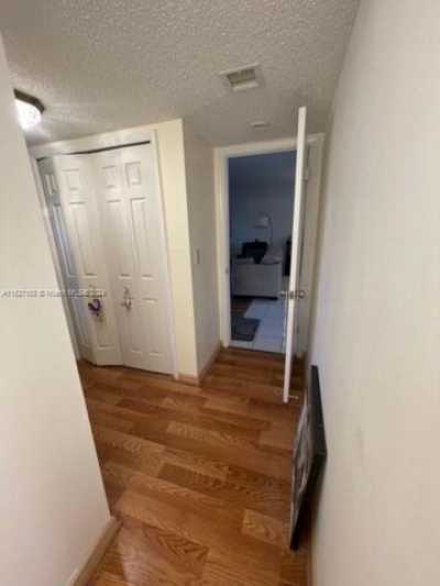 Home For Sale in Weston, Florida