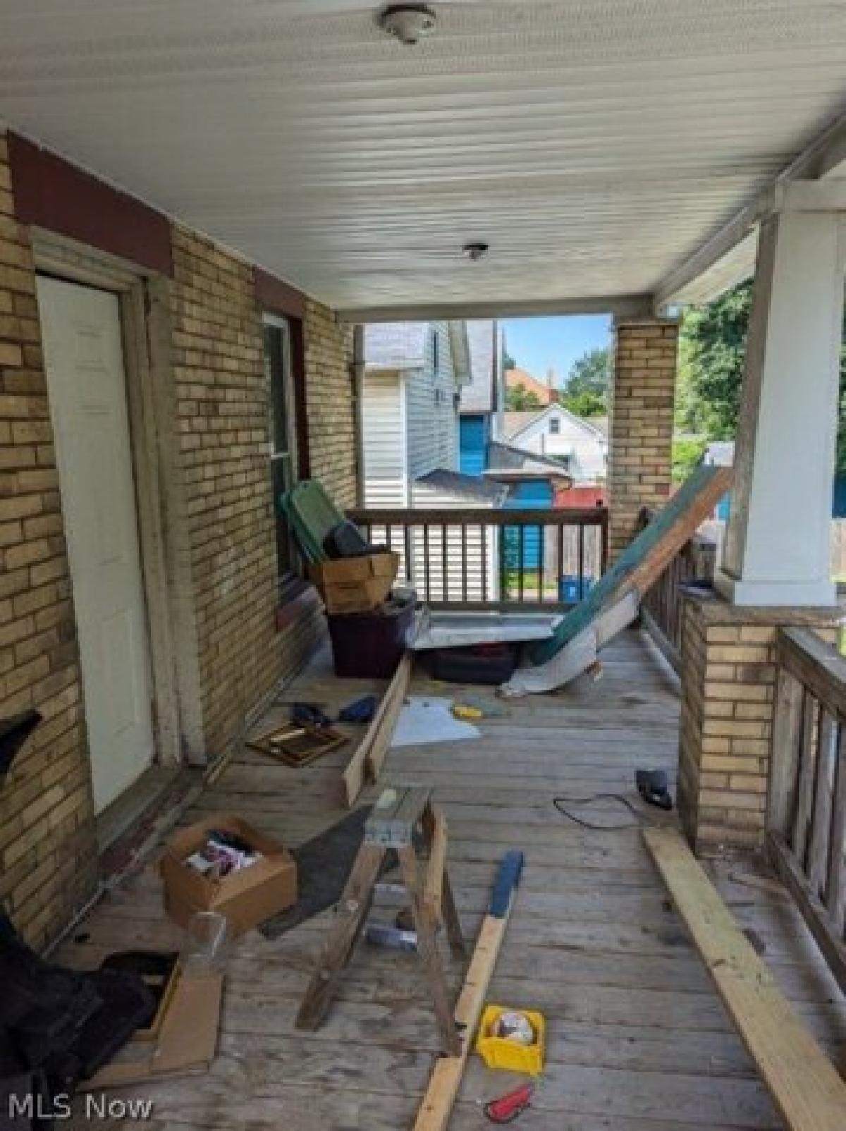 Picture of Home For Sale in Lorain, Ohio, United States