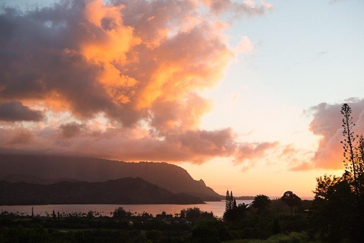 Picture of Residential Land For Sale in Princeville, Hawaii, United States