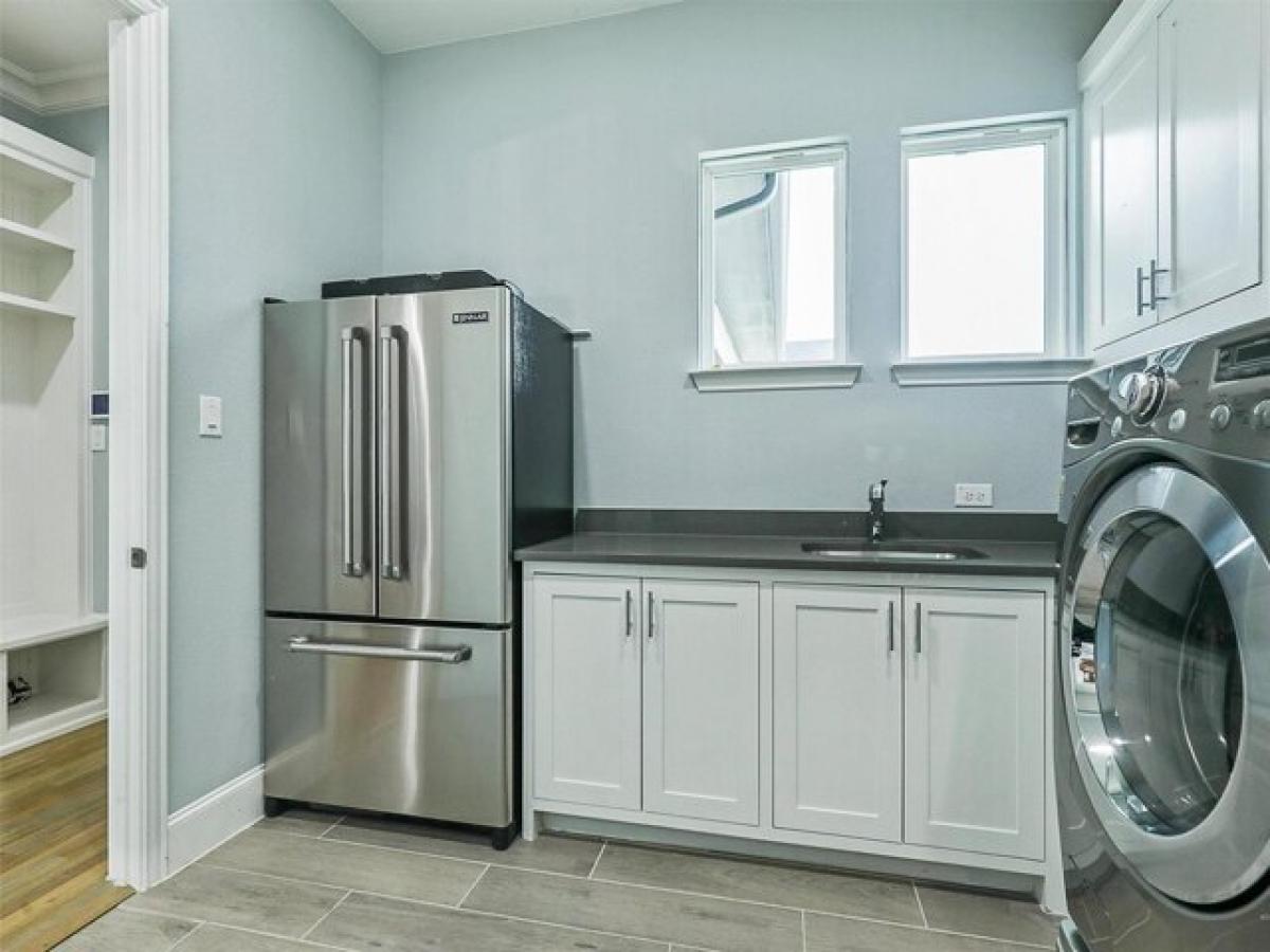 Picture of Home For Sale in Frisco, Texas, United States