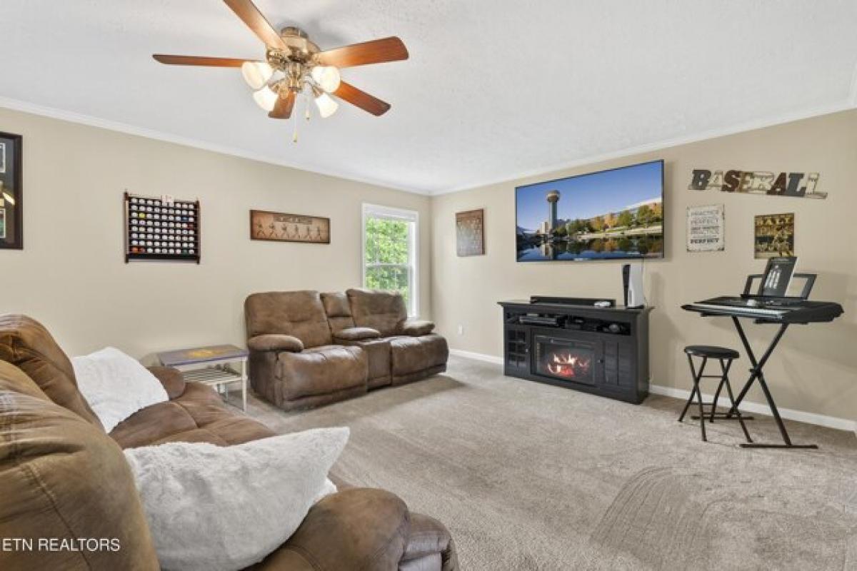 Picture of Home For Sale in Lenoir City, Tennessee, United States