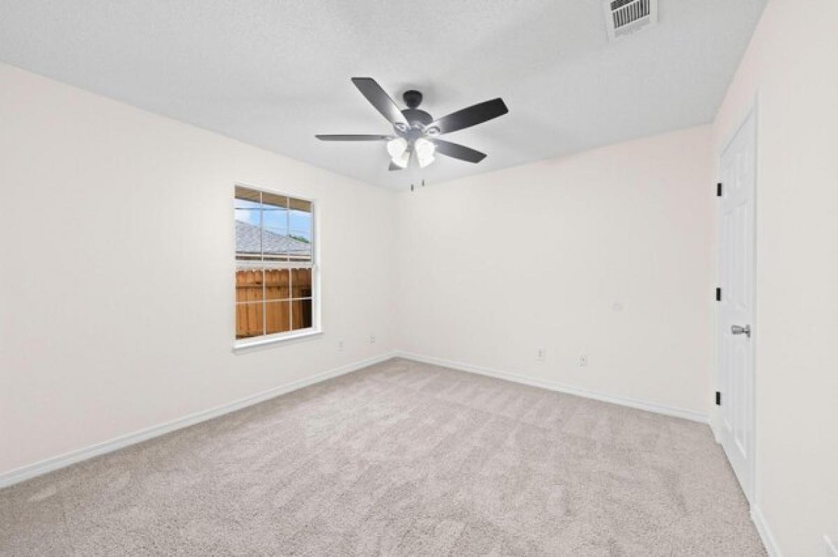 Picture of Home For Sale in Milton, Florida, United States