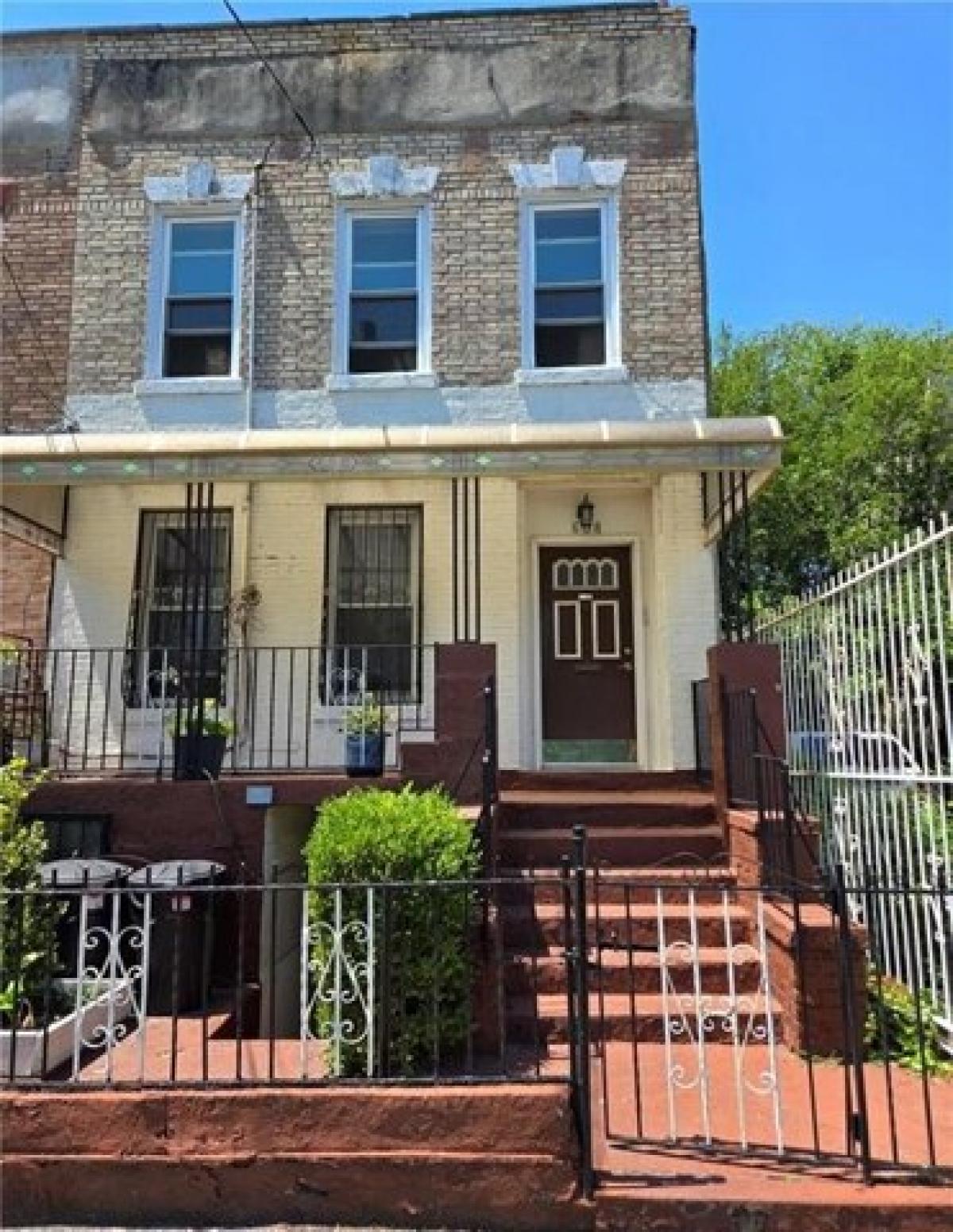 Picture of Home For Rent in Brooklyn, New York, United States