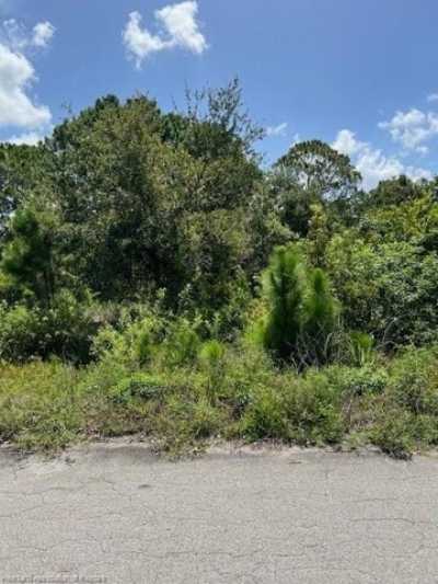 Residential Land For Sale in Lake Placid, Florida