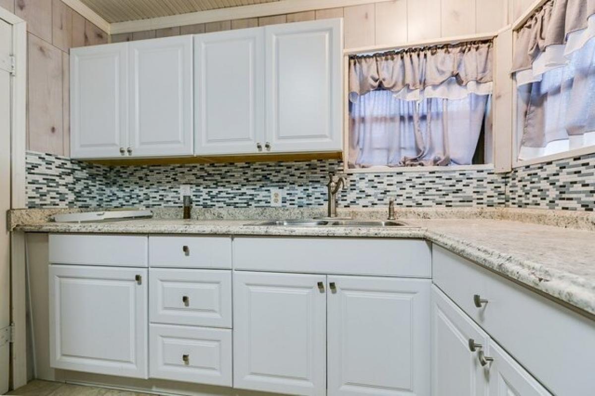 Picture of Home For Sale in San Angelo, Texas, United States