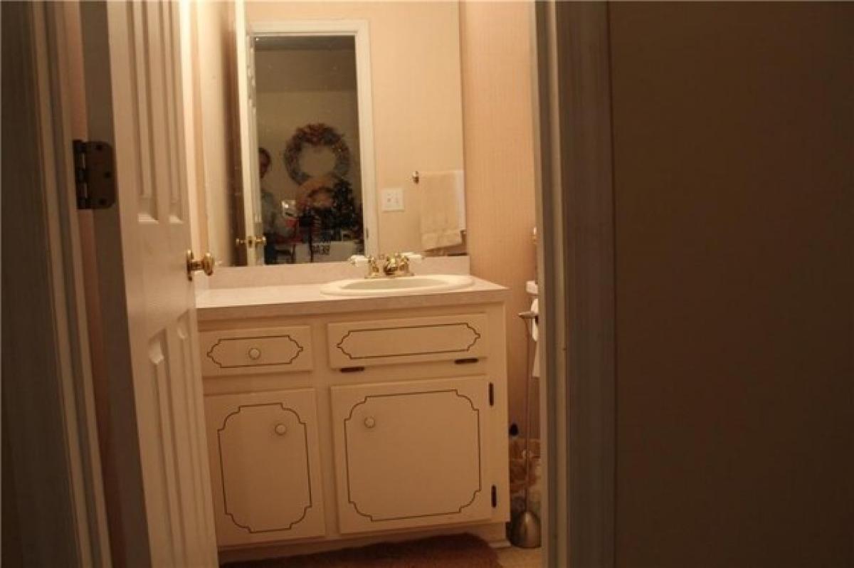 Picture of Home For Sale in Canton, Georgia, United States