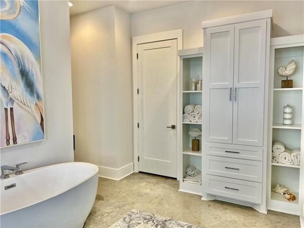 Picture of Home For Sale in Alexandria, Louisiana, United States