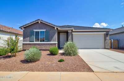 Home For Sale in Casa Grande, Arizona