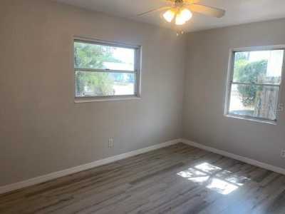 Home For Rent in Saint Petersburg, Florida