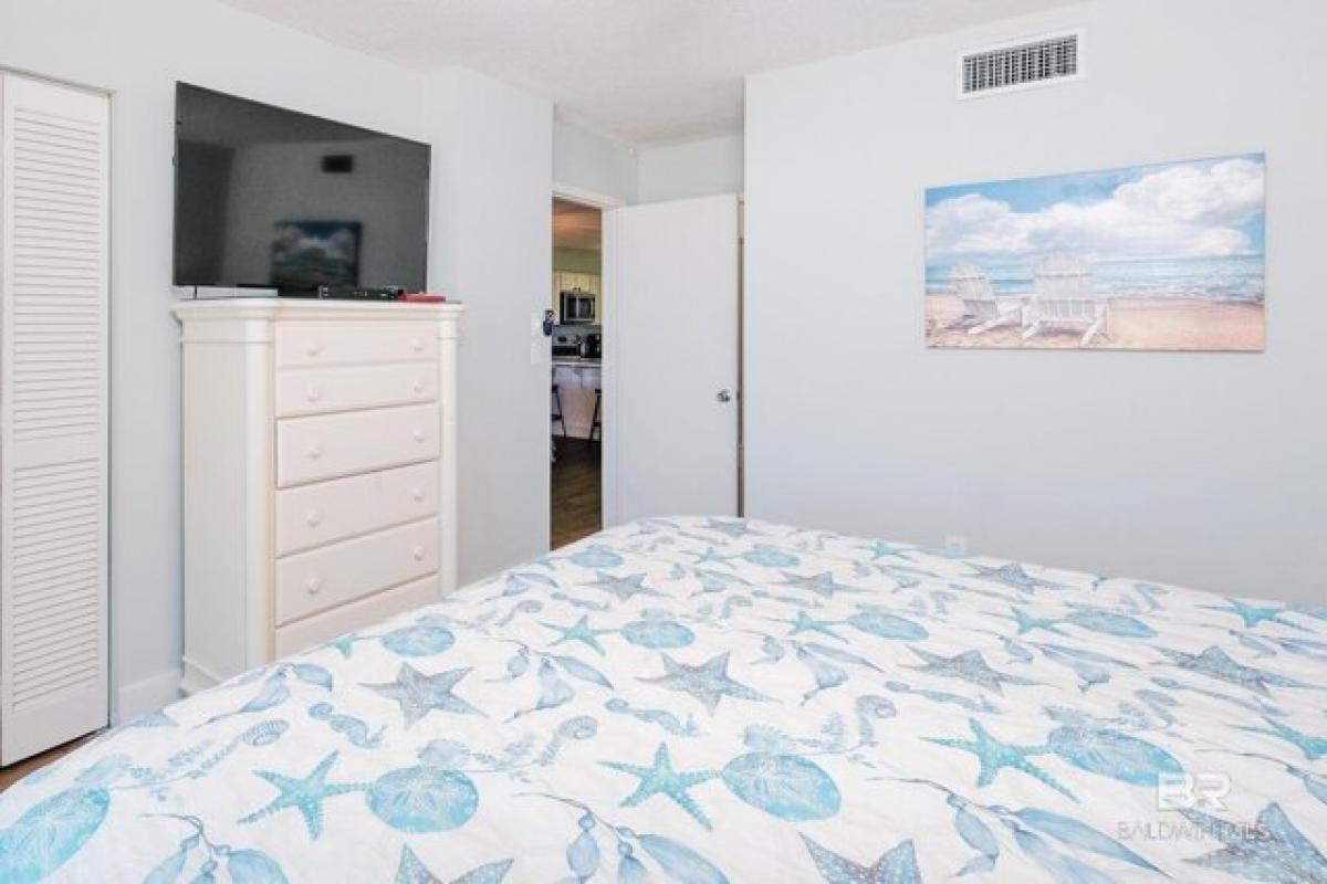 Picture of Home For Sale in Orange Beach, Alabama, United States