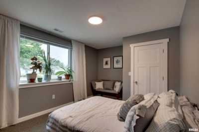 Home For Sale in Quincy, Illinois