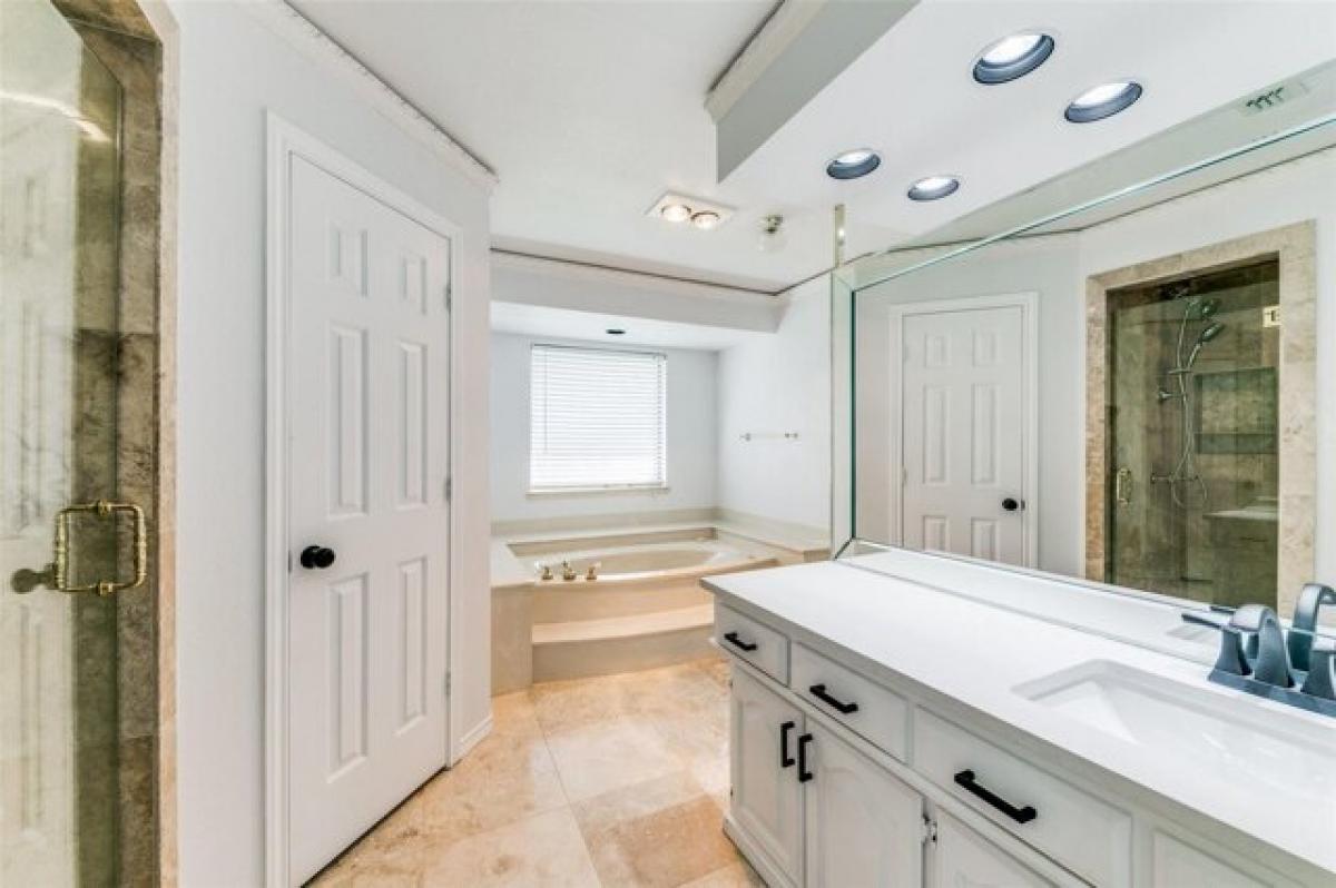 Picture of Home For Sale in Garland, Texas, United States