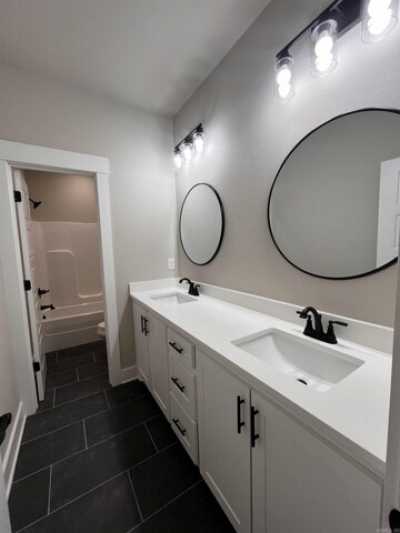 Home For Sale in Benton, Arkansas