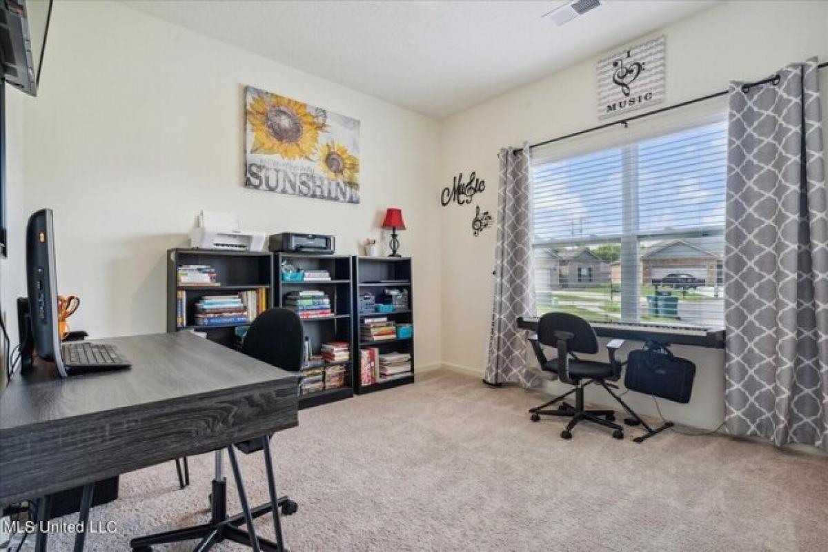 Picture of Home For Sale in Southaven, Mississippi, United States