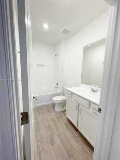 Home For Sale in Fort Pierce, Florida