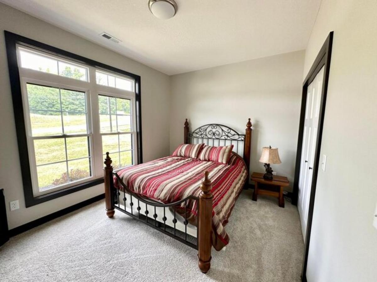 Picture of Home For Sale in Zanesville, Ohio, United States