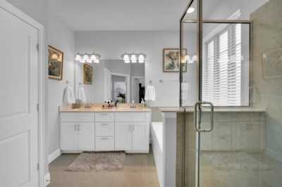 Home For Sale in Farmers Branch, Texas