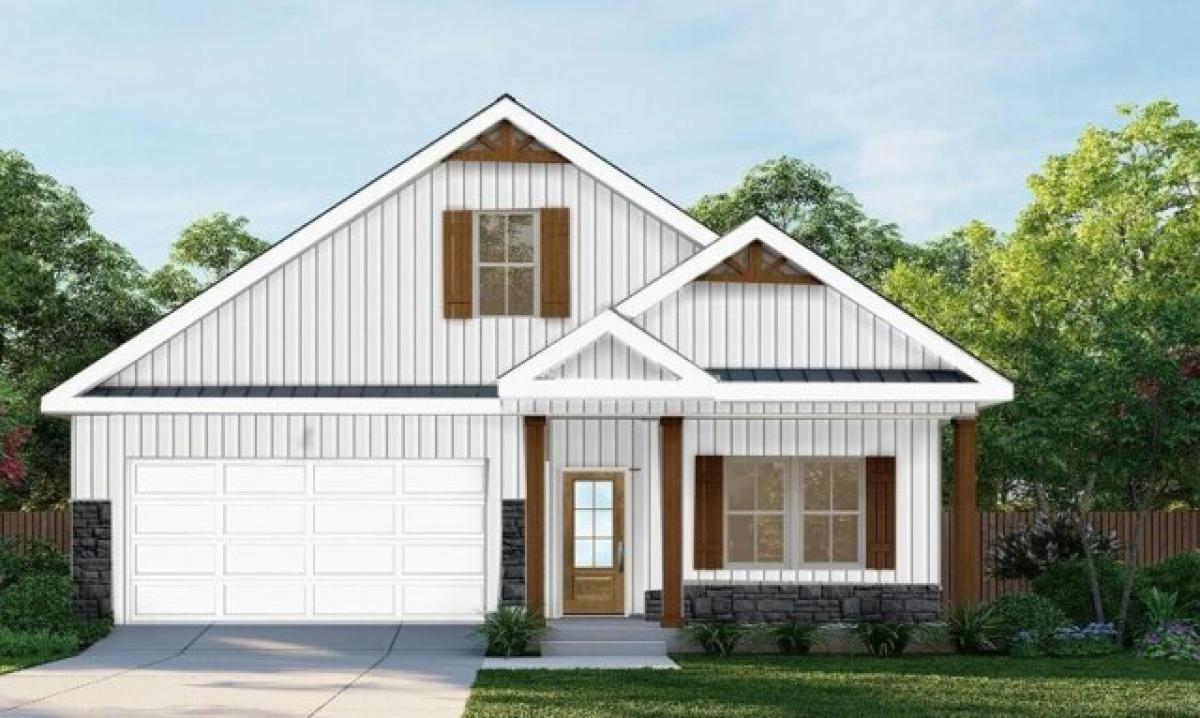 Picture of Home For Sale in Dothan, Alabama, United States