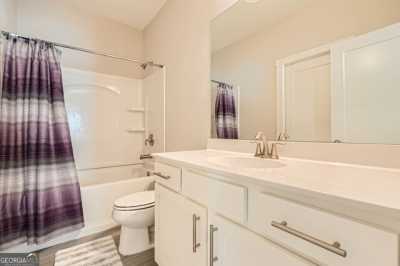 Home For Sale in Mableton, Georgia