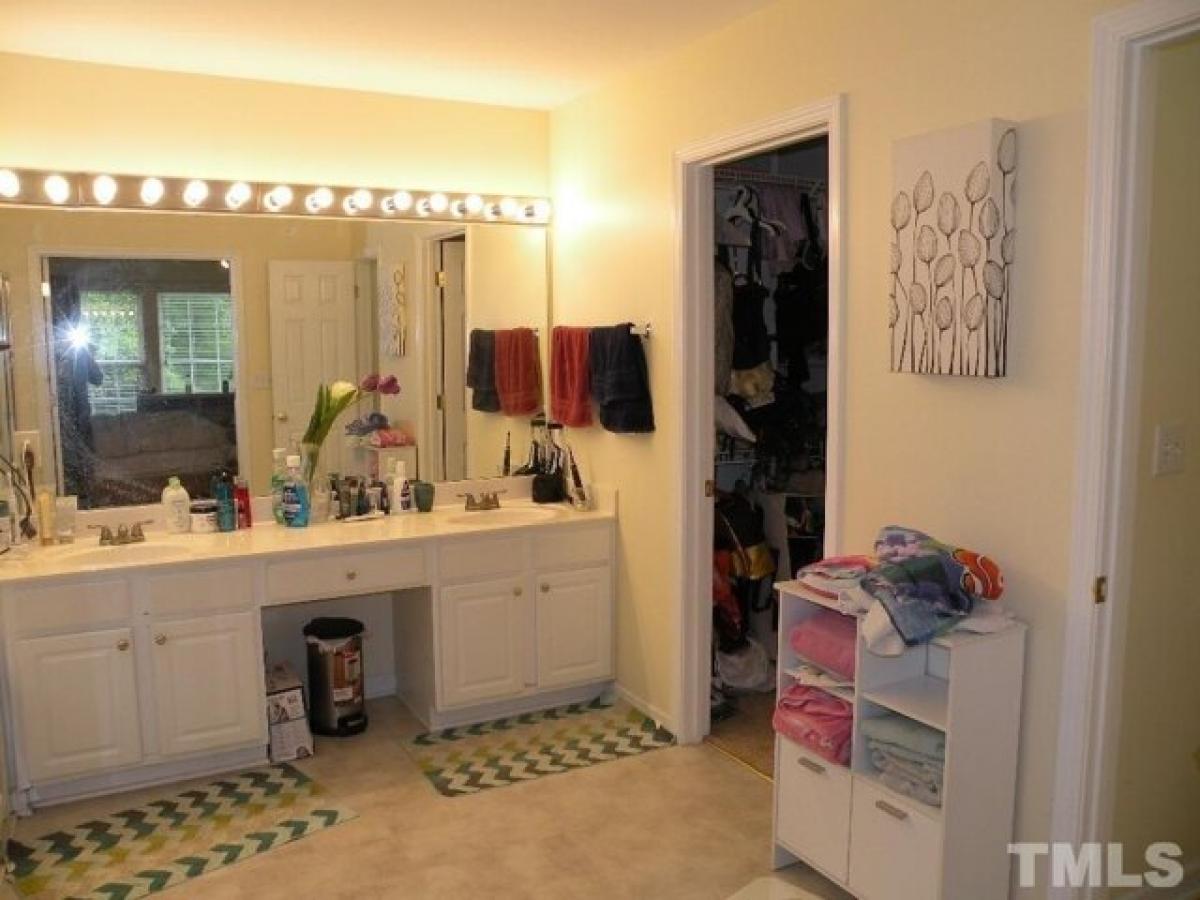 Picture of Home For Rent in Cary, North Carolina, United States