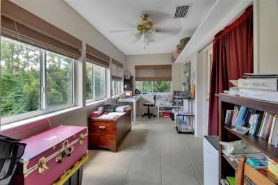 Home For Sale in Deland, Florida