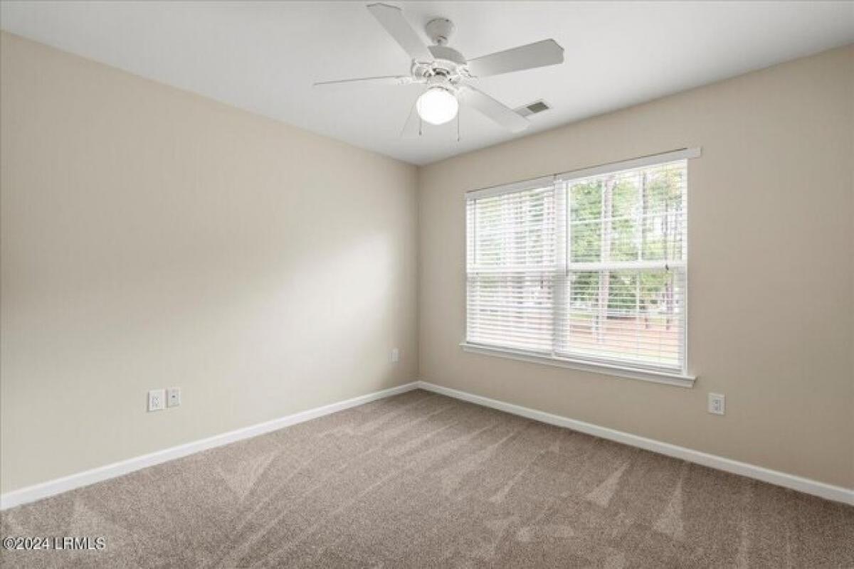 Picture of Home For Sale in Bluffton, South Carolina, United States