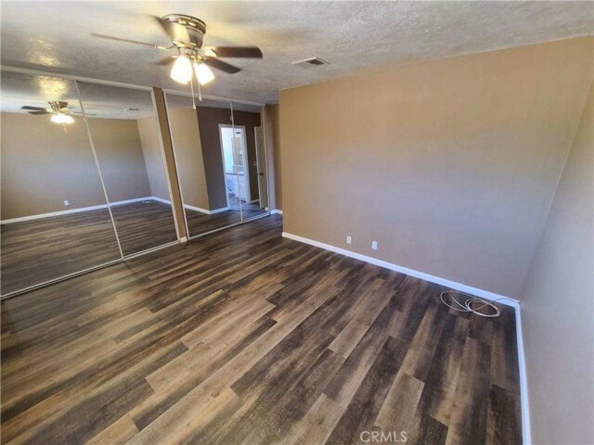 Picture of Home For Sale in Apple Valley, California, United States