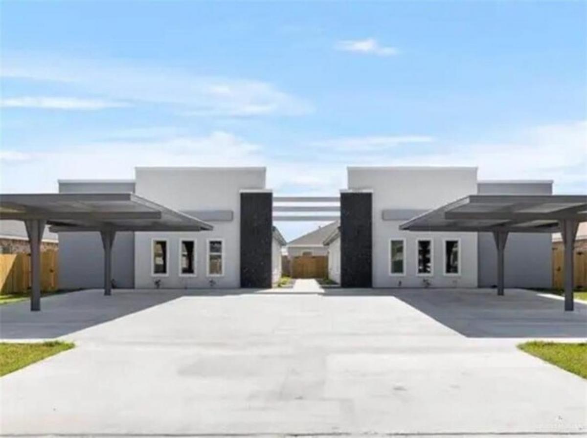 Picture of Home For Sale in Weslaco, Texas, United States